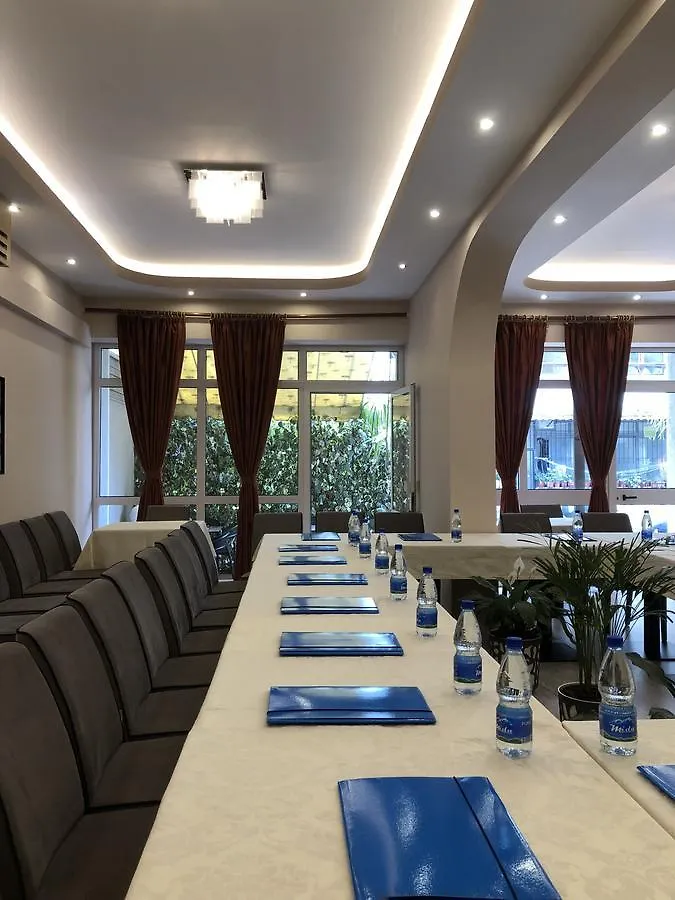 Hotel Palma Tirana